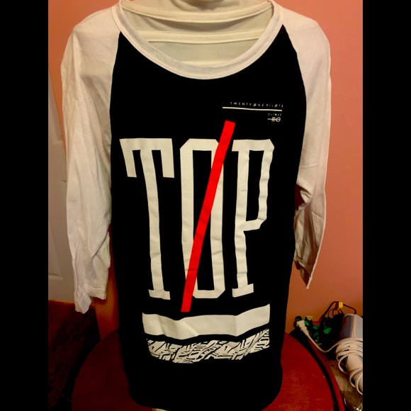 Twenty One Pilots Size Small Shirt NWOTS - Picture 1 of 5